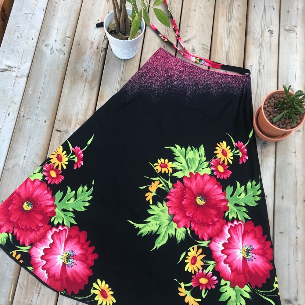 Vintage Floral and Black Maxi Skirt